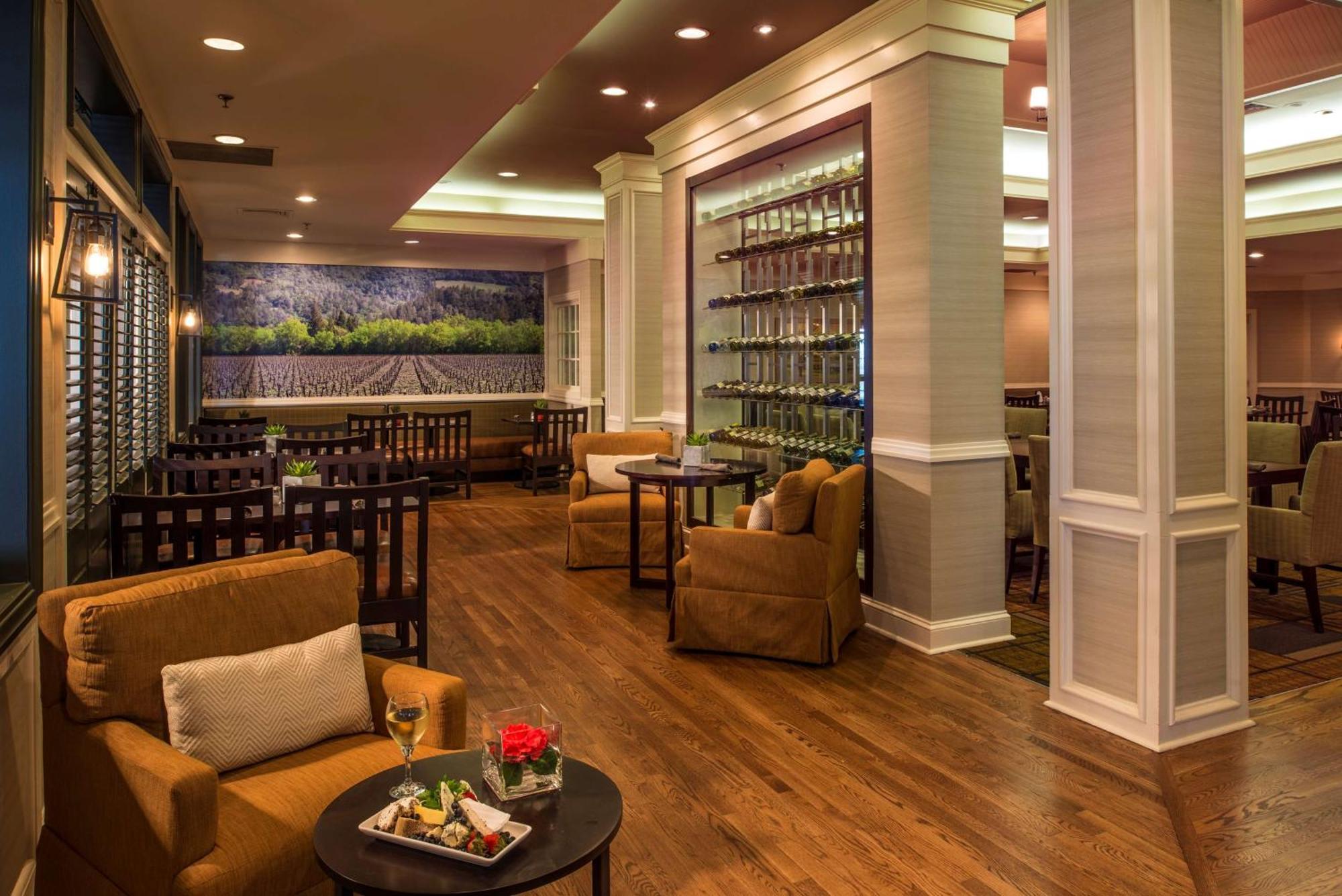 Отель Doubletree By Hilton Raleigh Durham Airport At Research Triangle Park Экстерьер фото