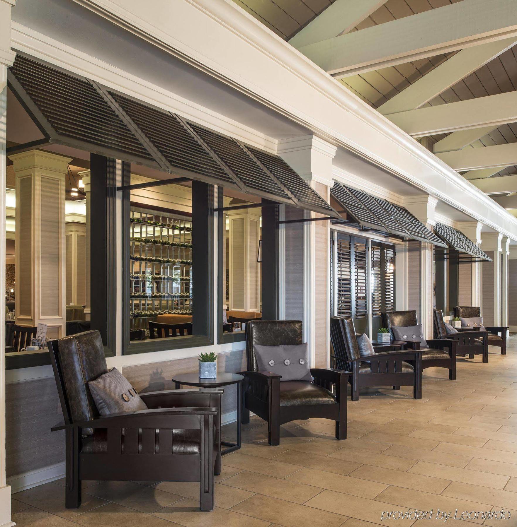 Отель Doubletree By Hilton Raleigh Durham Airport At Research Triangle Park Экстерьер фото